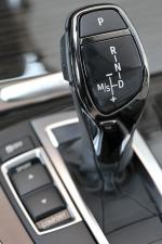 BMW ActiveHybrid 5 2012 года (US)